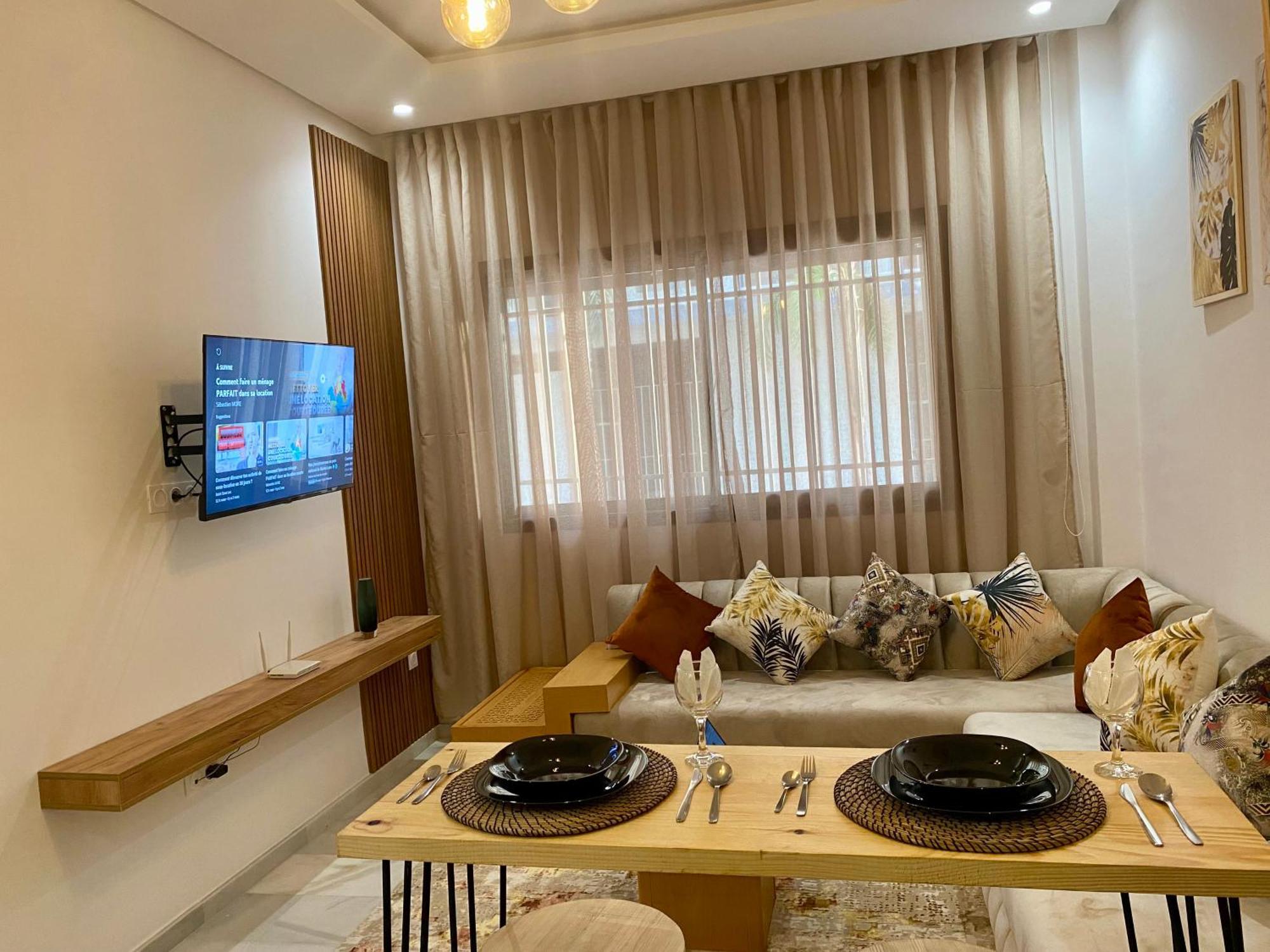 Elegance En 40 Metres Nouaceur Apartment Luaran gambar