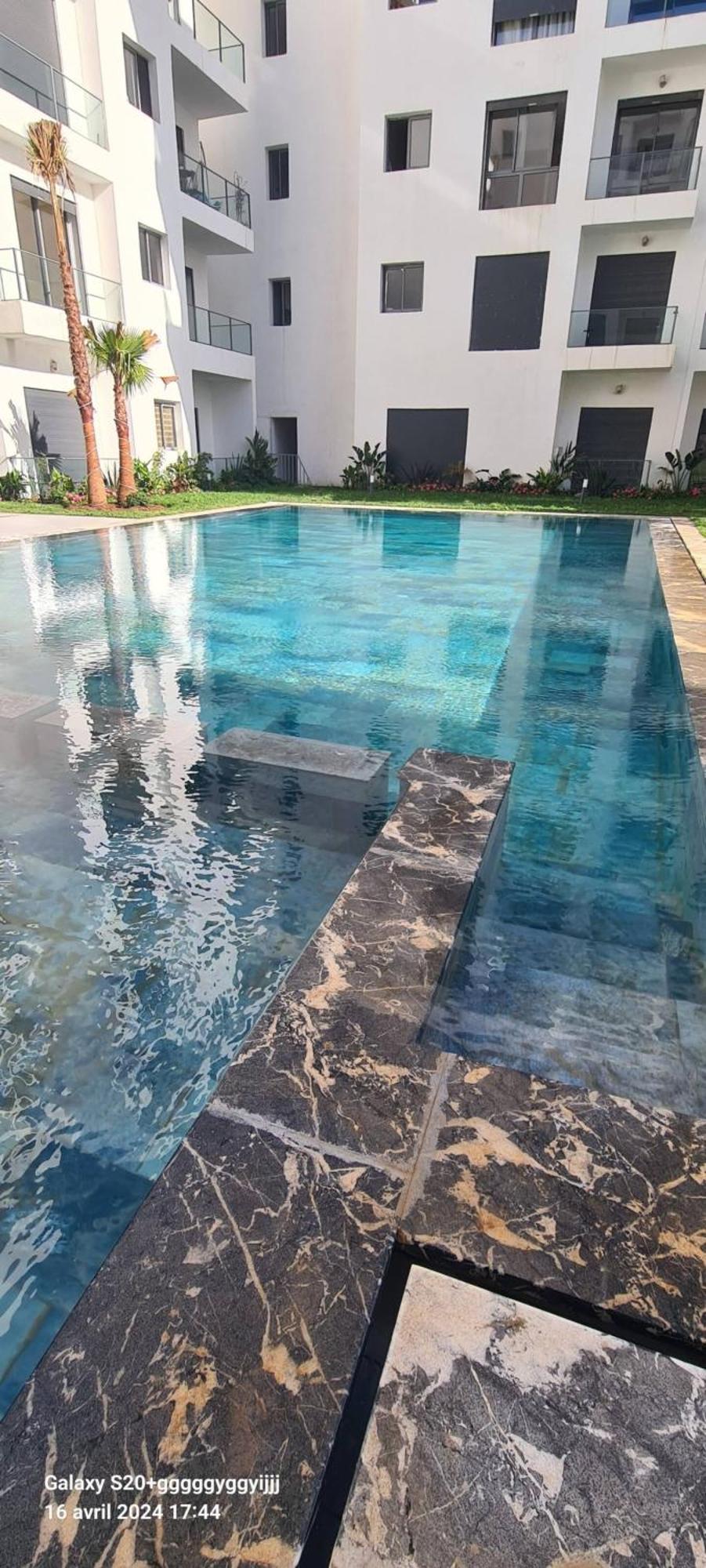 Elegance En 40 Metres Nouaceur Apartment Luaran gambar